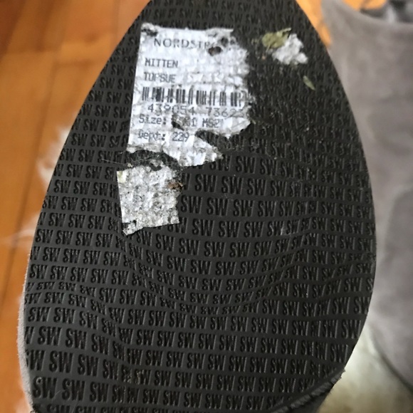 Stuart Weitzman LIKE NEW Glove Perfection booties - Picture 6 of 7